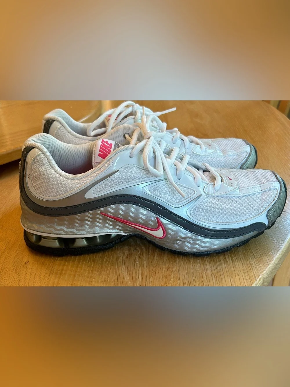 Nike REAX Run 5 Women’s Running Sneakers Shoes -White, Metallic Silver